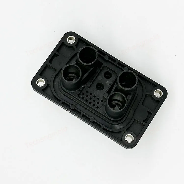 特诚科技PBT精密注塑件实拍 1